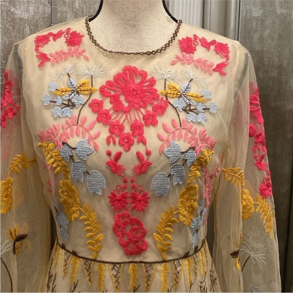 Floral Embroidered Maxi Dress - Picture 6 of 15